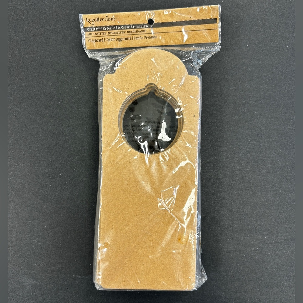NWT Set of 12 Recollections Chipboard Door Hangers - Brown
